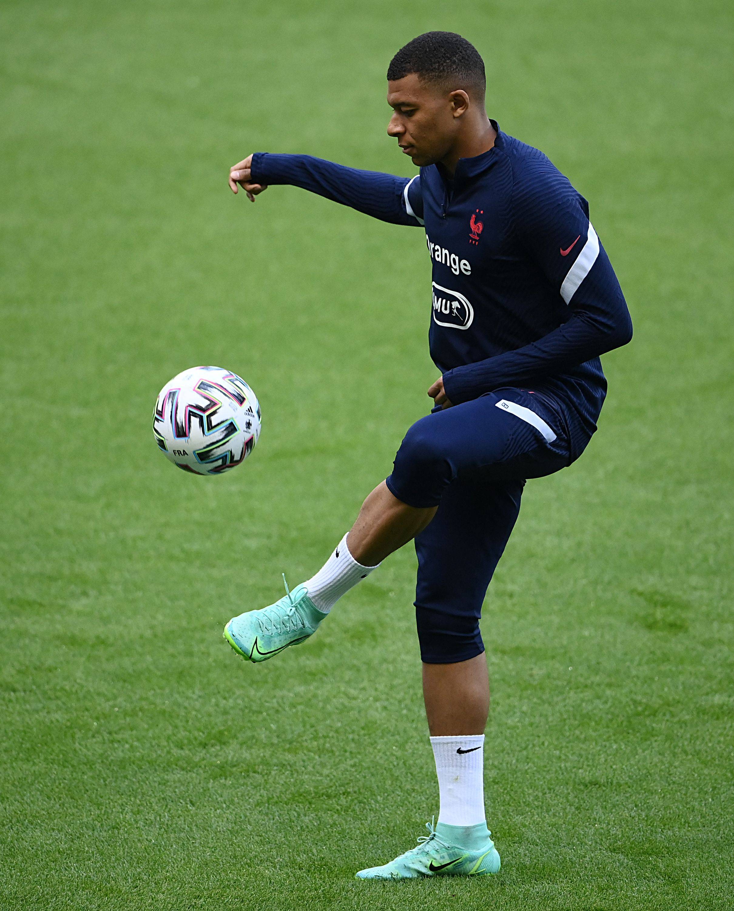 2025射击世界杯总决赛（卡塔尔多哈）男子25米手枪速射赛后ISSF官方采访