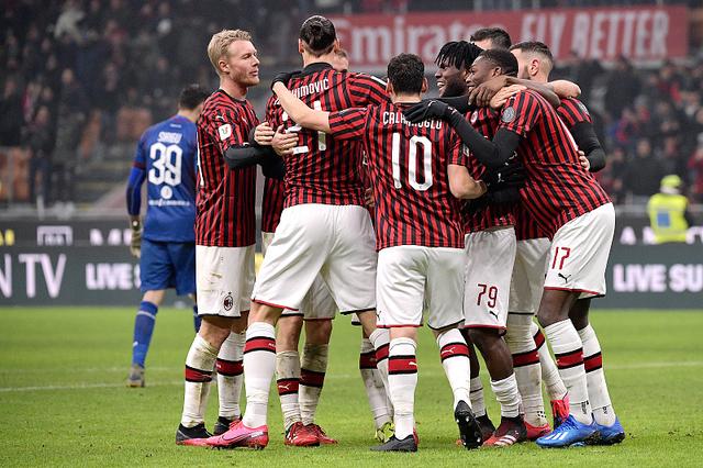 中英青训交流会嘉宾：绝杀韩国转型后卫；枪手铁闸曾获世界杯