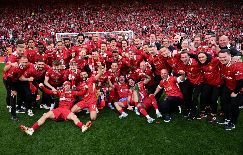 半场战报：美因茨0-1佛罗伦萨，佐姆破门